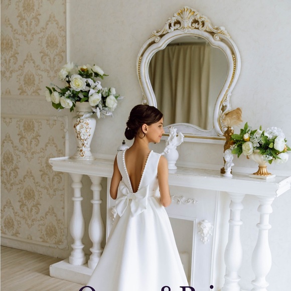 Satin flower girl dress Elegant girl dress Flower girl dress with pearls - Picture 6 of 7